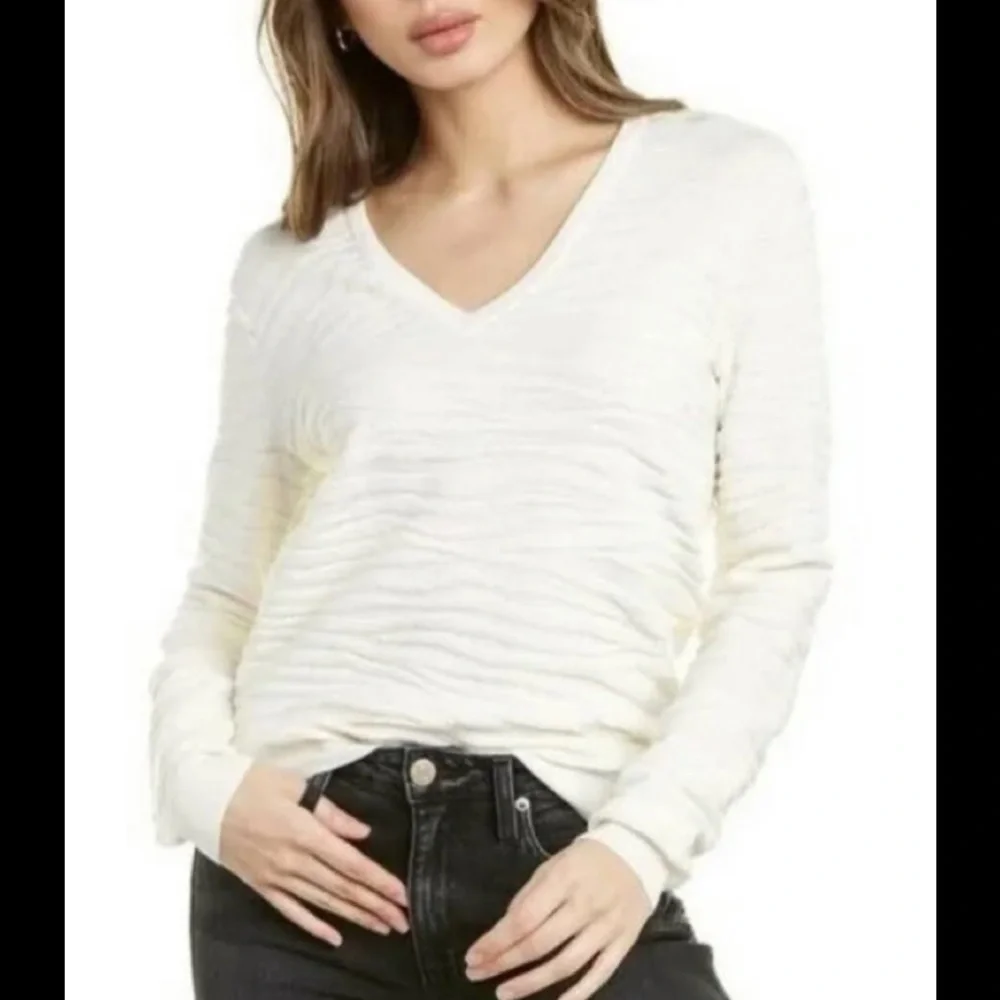 Theory zebra plush ivory sweater - Picture 1 of 7